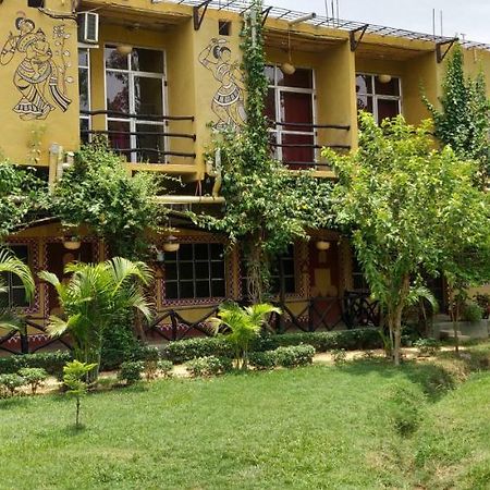 Roshnai Village Resort Bolpur Exteriör bild