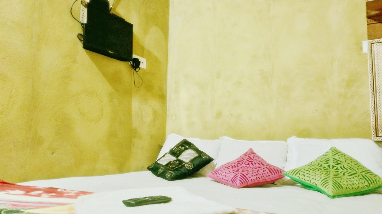 Roshnai Village Resort Bolpur Rum bild
