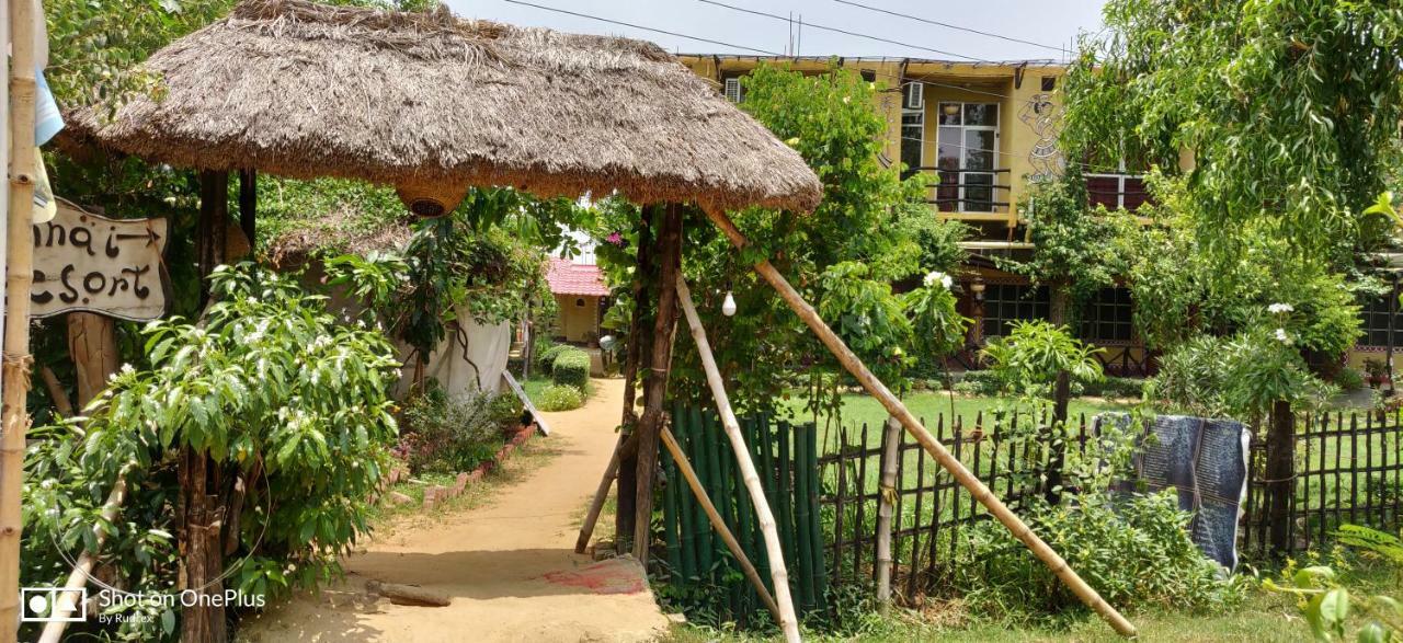 Roshnai Village Resort Bolpur Exteriör bild