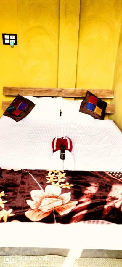 Roshnai Village Resort Bolpur Exteriör bild