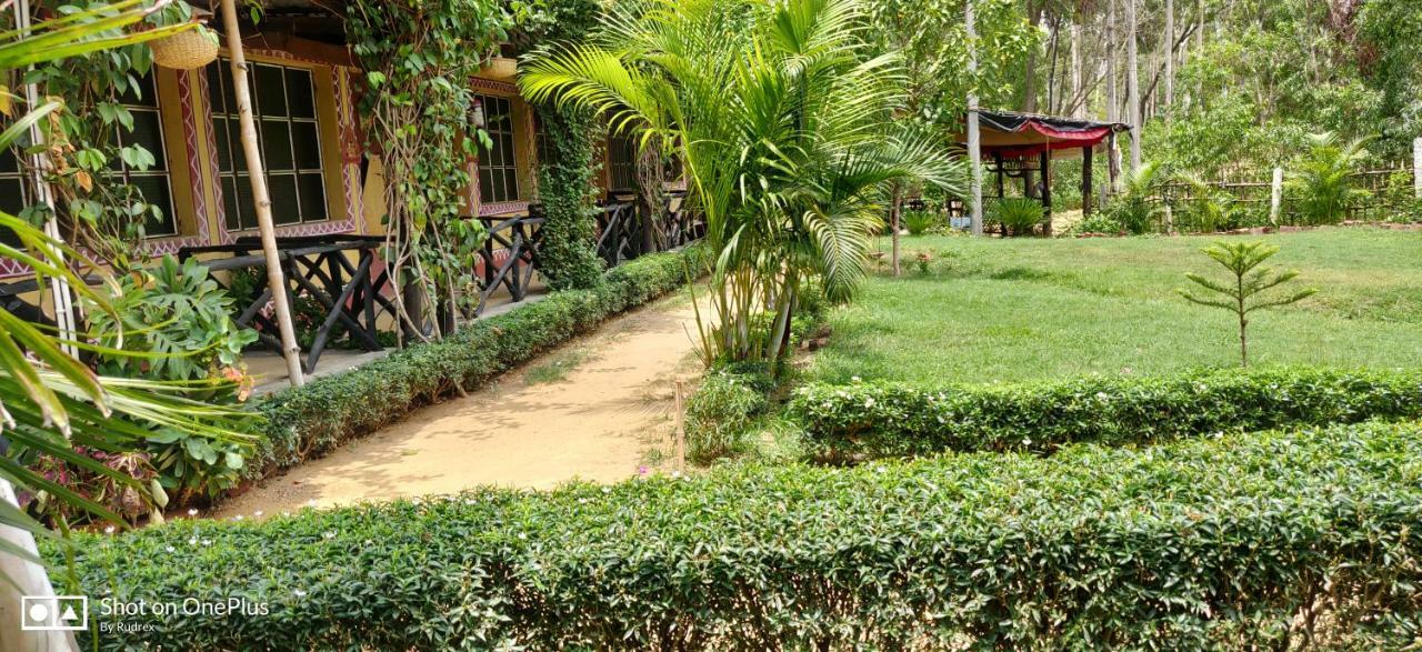 Roshnai Village Resort Bolpur Exteriör bild
