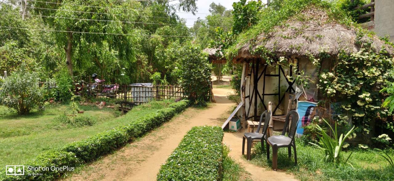 Roshnai Village Resort Bolpur Exteriör bild